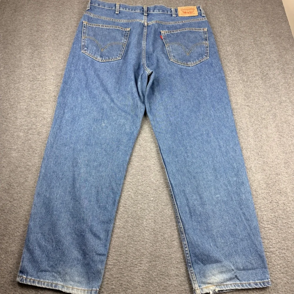 Levi's 550 Relaxed Fit Men's Jeans 38x30 Medium Wash‎ Blue Denim 550-0216